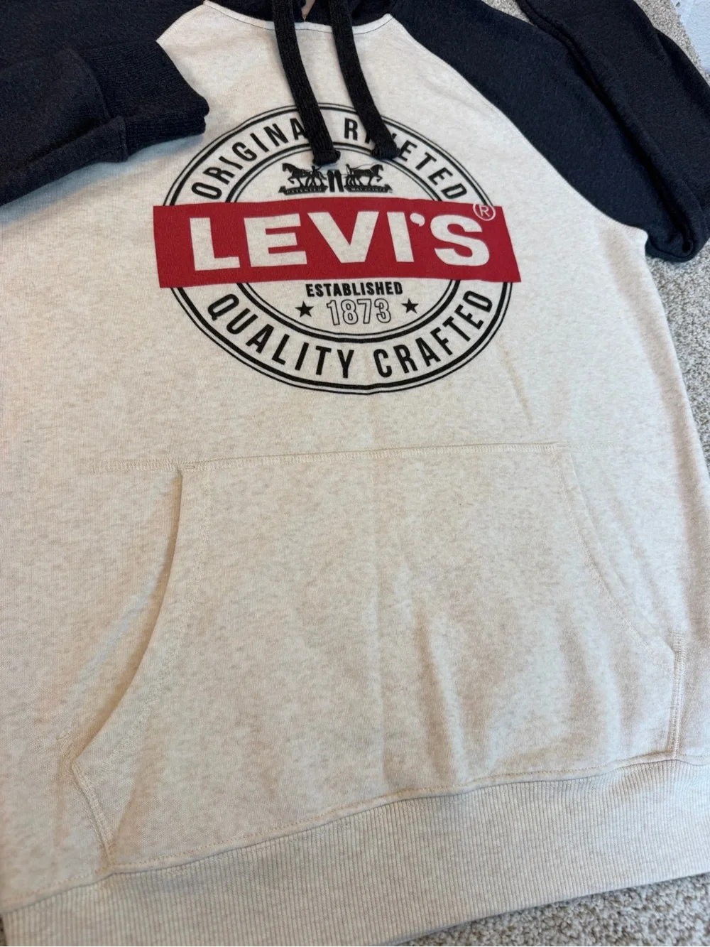 Levi's Logo Hoodie Men's Oatmeal Heather/Charcoal Kangaroo Pockets Long Sleeve S